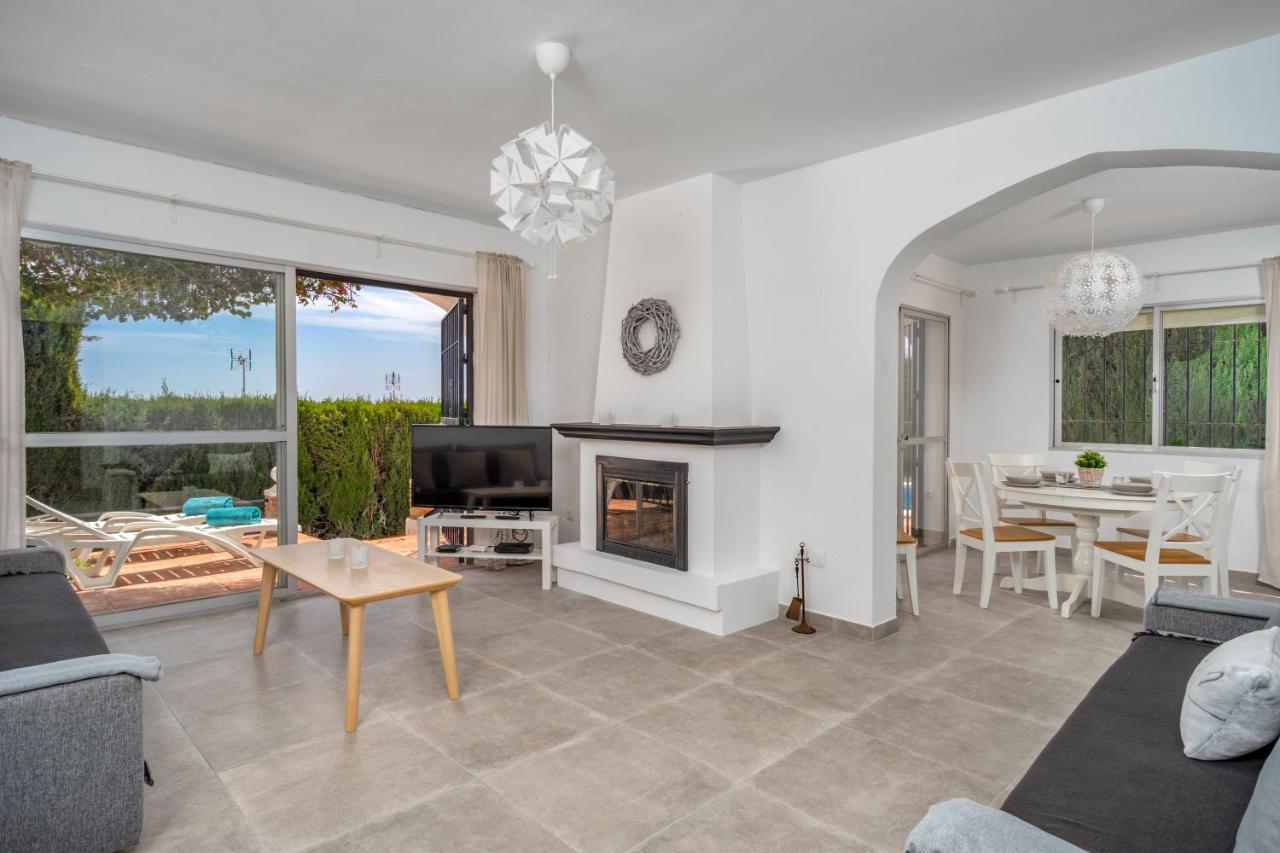 Seaviews And Heated Pool By Costarentals - Ref 144 * Benalmadena