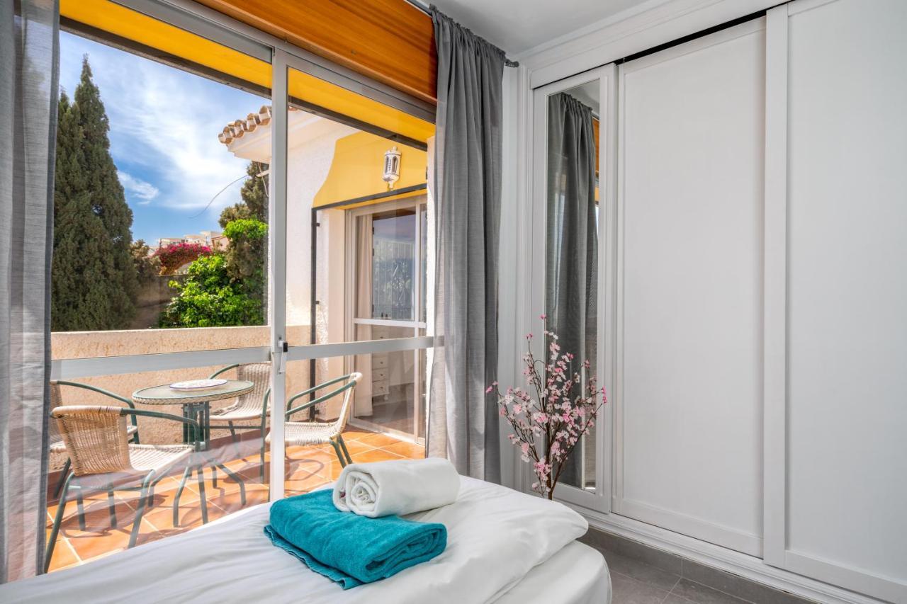Seaviews And Heated Pool By Costarentals - Ref 144 *