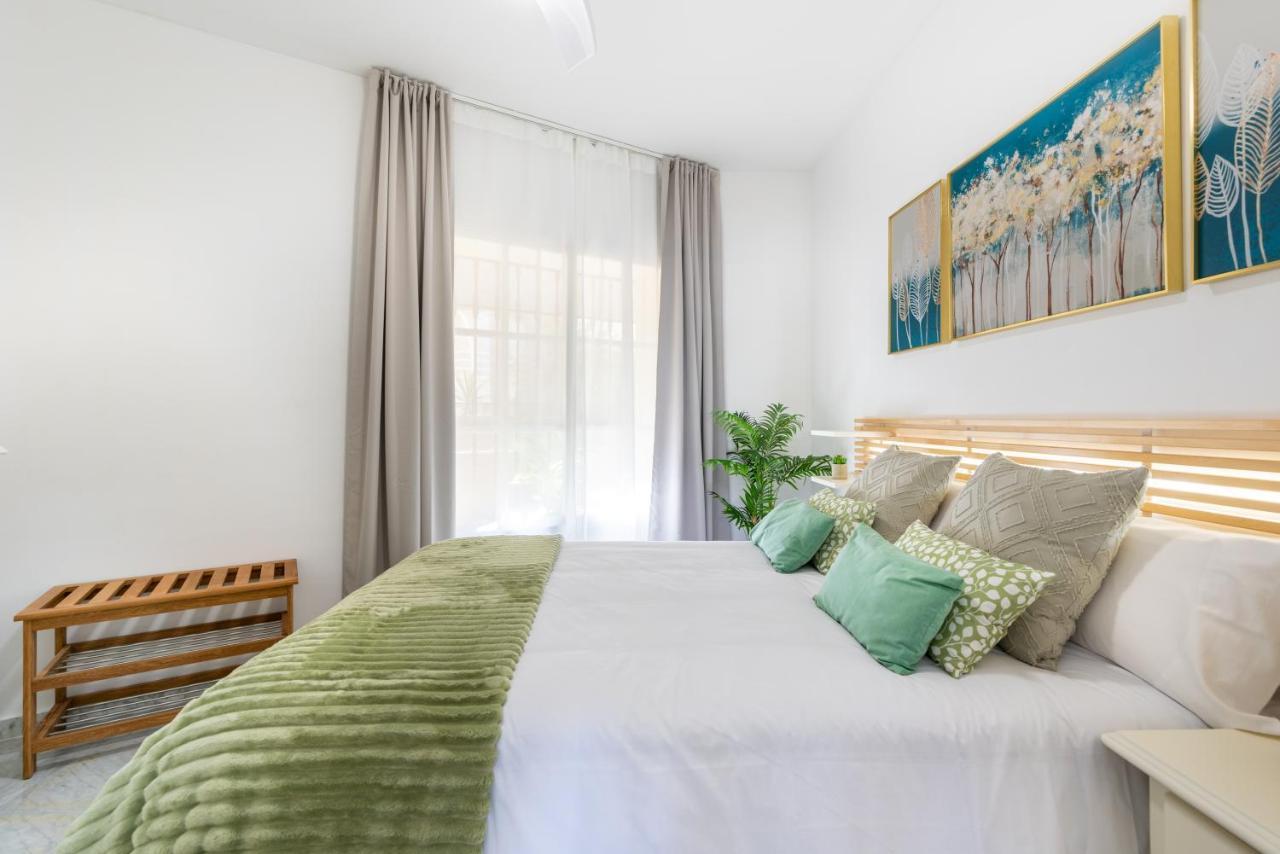 Wintowinrentals De Lujo En Medio De Puerto Marina. Appartement