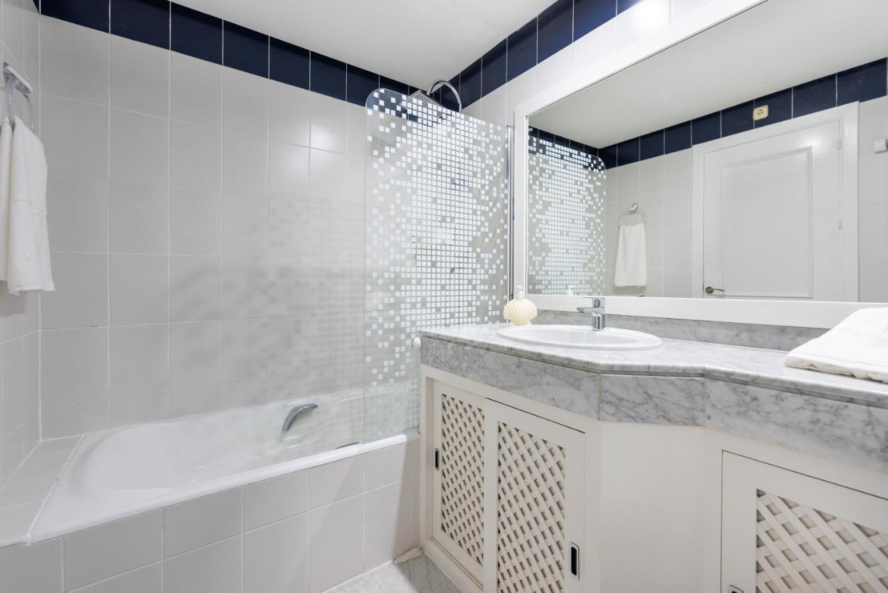 Wintowinrentals De Lujo En Medio De Puerto Marina. Appartement *