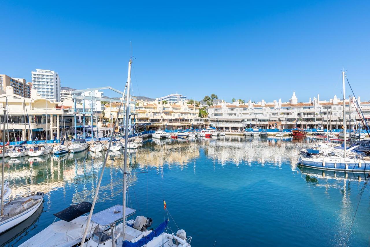 Wintowinrentals De Lujo En Medio De Puerto Marina. Appartement *