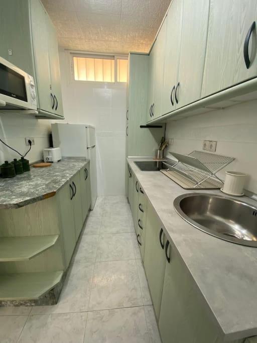 1 Bedroom Beachfront With Spectacular Sea Views! Benalmádena