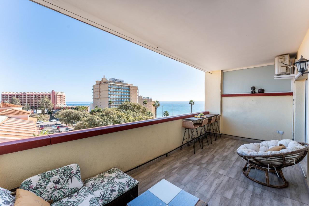 Apartment Beachfront Retreat Big Balcony And City Sea Views Benalmadena