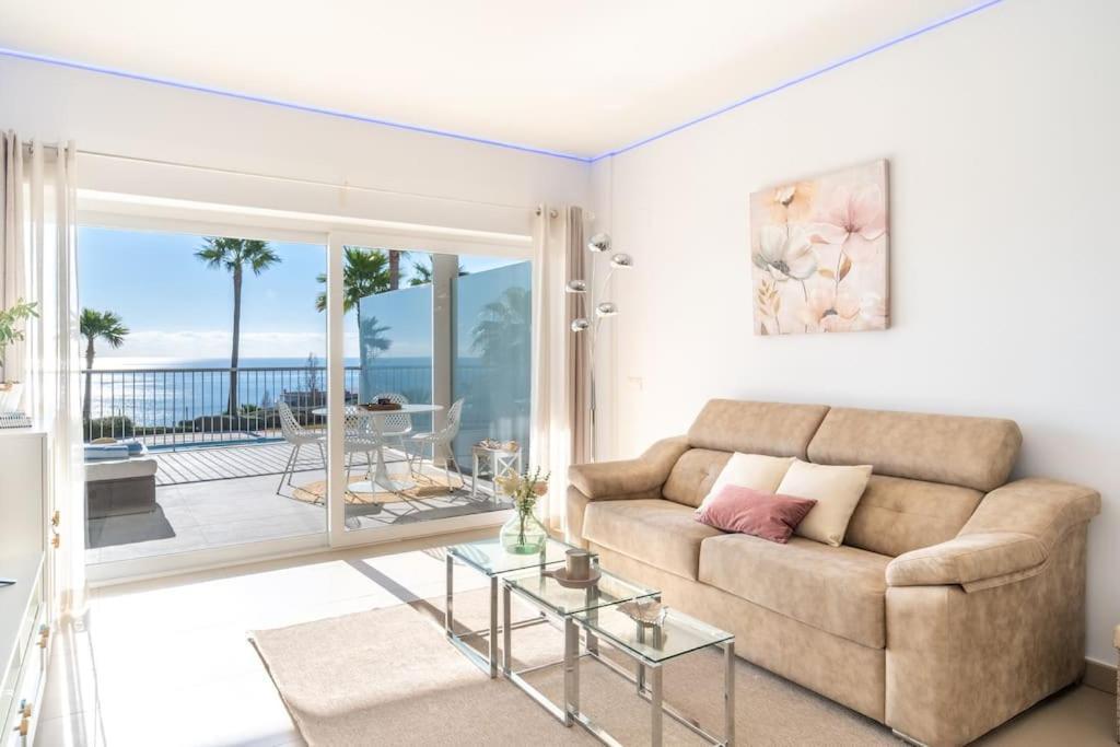 Apartment Higueronrentals Infinity View