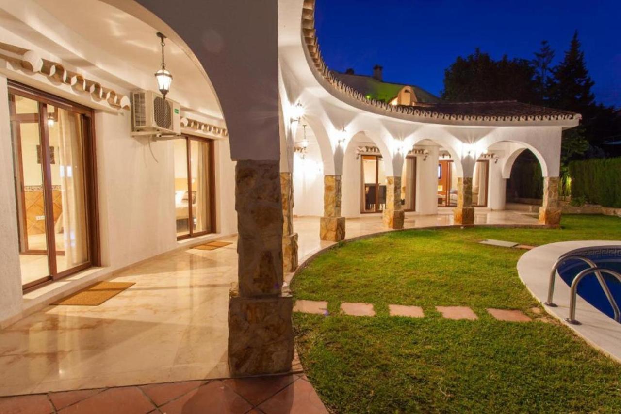 Luxury Romantica Near Torremuelle Villa Benalmadena