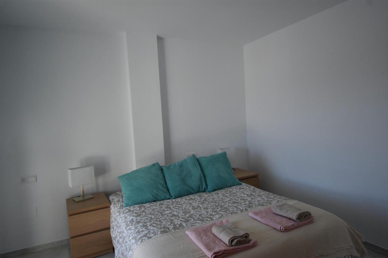 Pueblo Torrequebrada, 2 Bed Apartment *