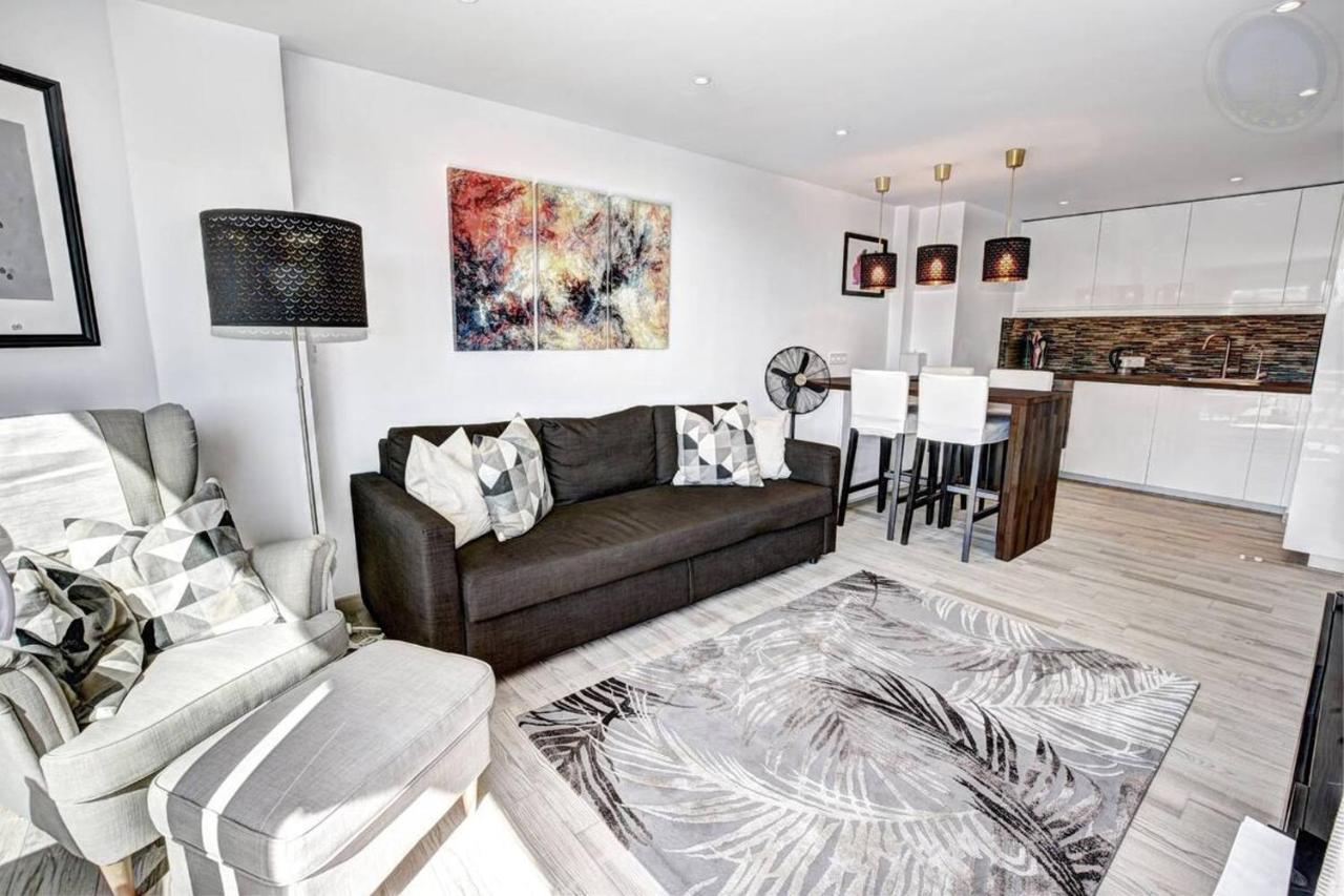 Stunning 1 Bed