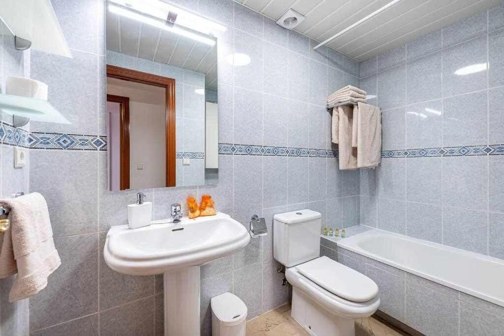 797 Rentals- Hermoso 4 En * Benalmadena