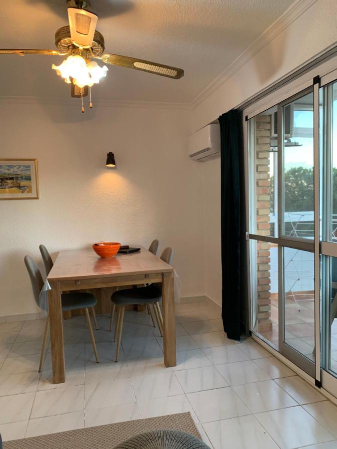 Acuario 3rd Floor - Great View To Pool Apartment *