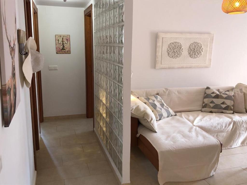 Benalroma 2 Bedroom Top Floor With Nice Terrace And Sea View Benalmadena