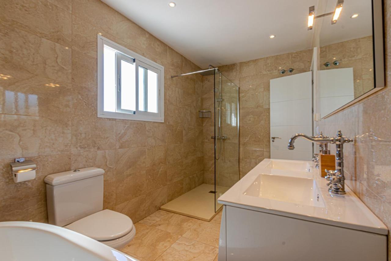 Luxury Andalucia Seaview Private Pool Close To Centre Villa Benalmádena