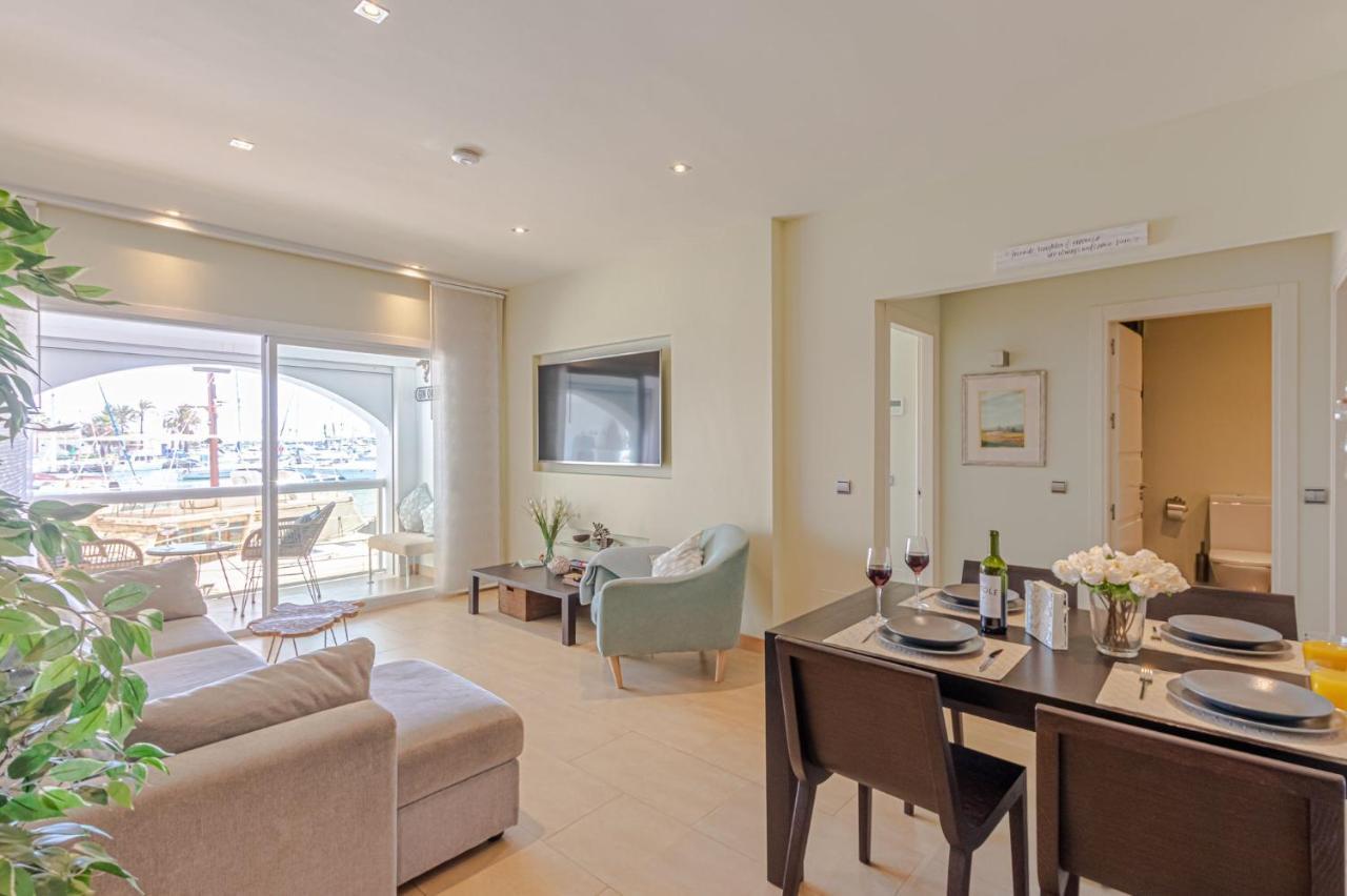 Apartment Luxury Waterfront