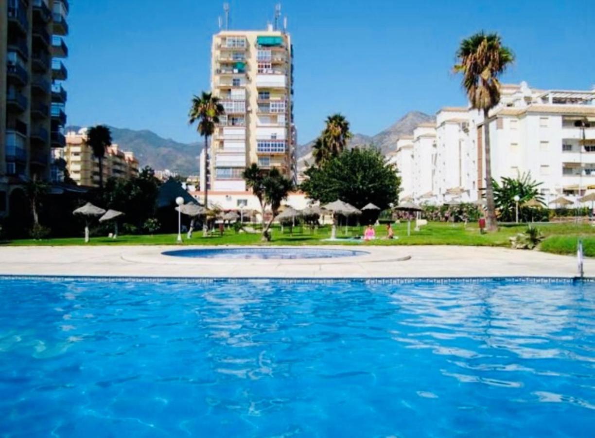 Precioso Estudio Frente Al Mar Con Piscina *