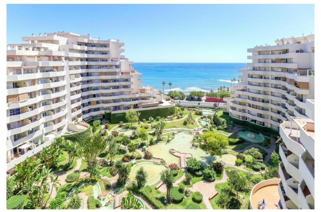 El Estudio De La Playa Benalbeach 324 Gran Terraza Vistas Al Mar Apartment Benalmadena
