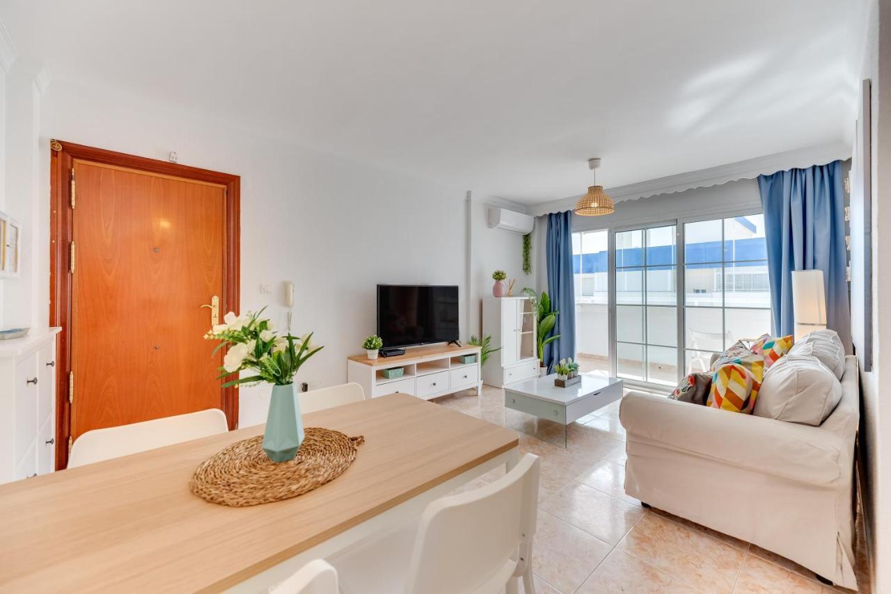 Vb Aguila Apt 2hab A Pasos Del Mar Apartment Benalmadena