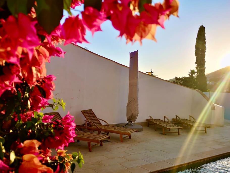 Private With Pool, Casa Torre Bonita