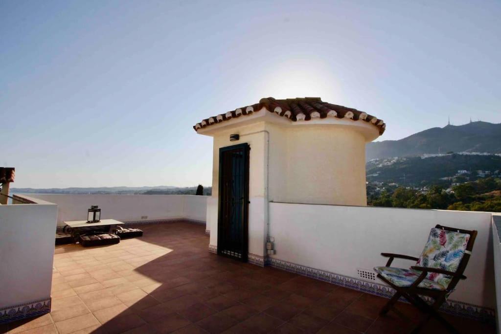 Private With Pool, Casa Torre Bonita Villa Benalmádena