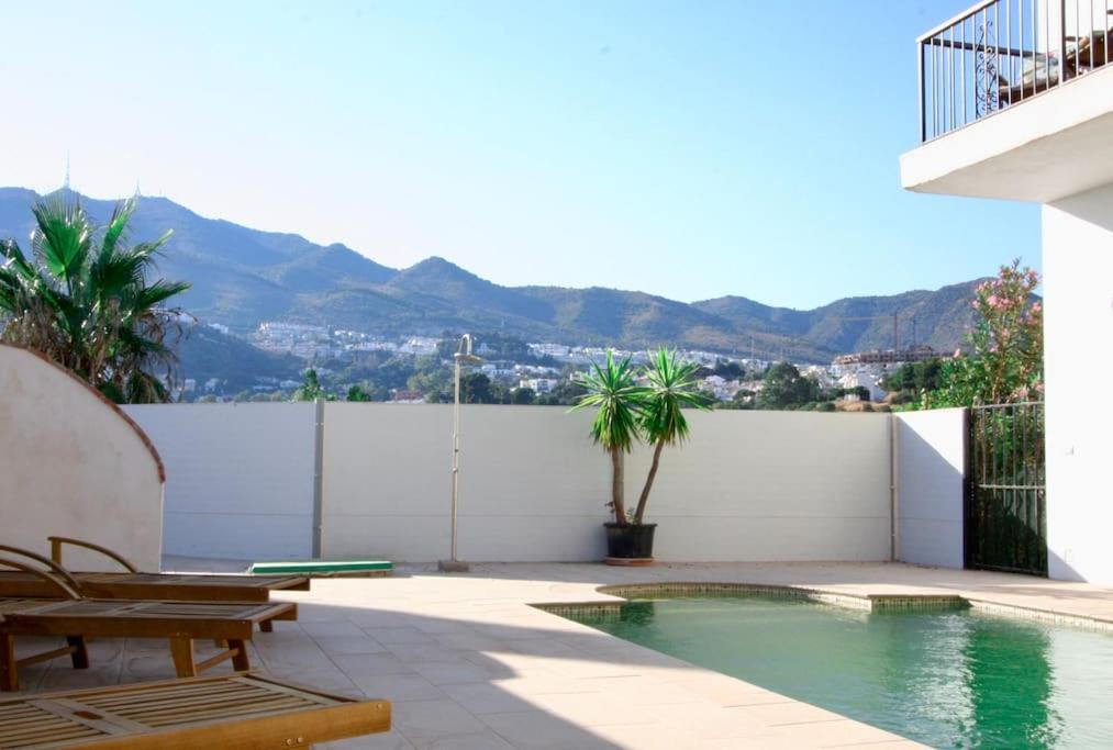 Private With Pool, Casa Torre Bonita *