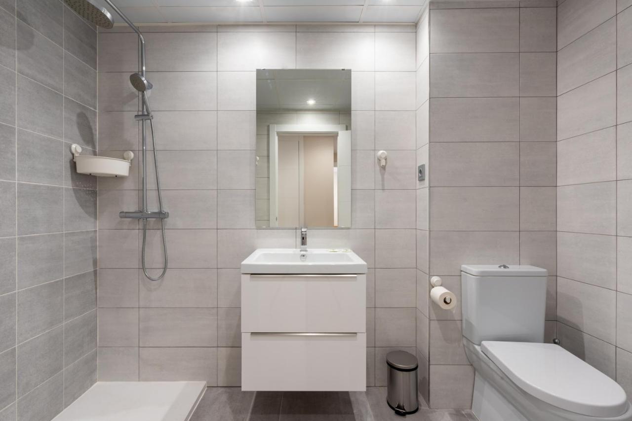 Blossom - Modern 2 Bedroom Within Walking Distance To Pueblo *