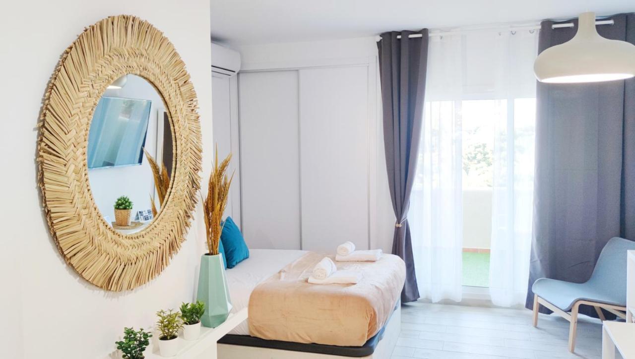 El Estudio De La Playa Benalbeach 804 Holidays Paradise Benalmadena