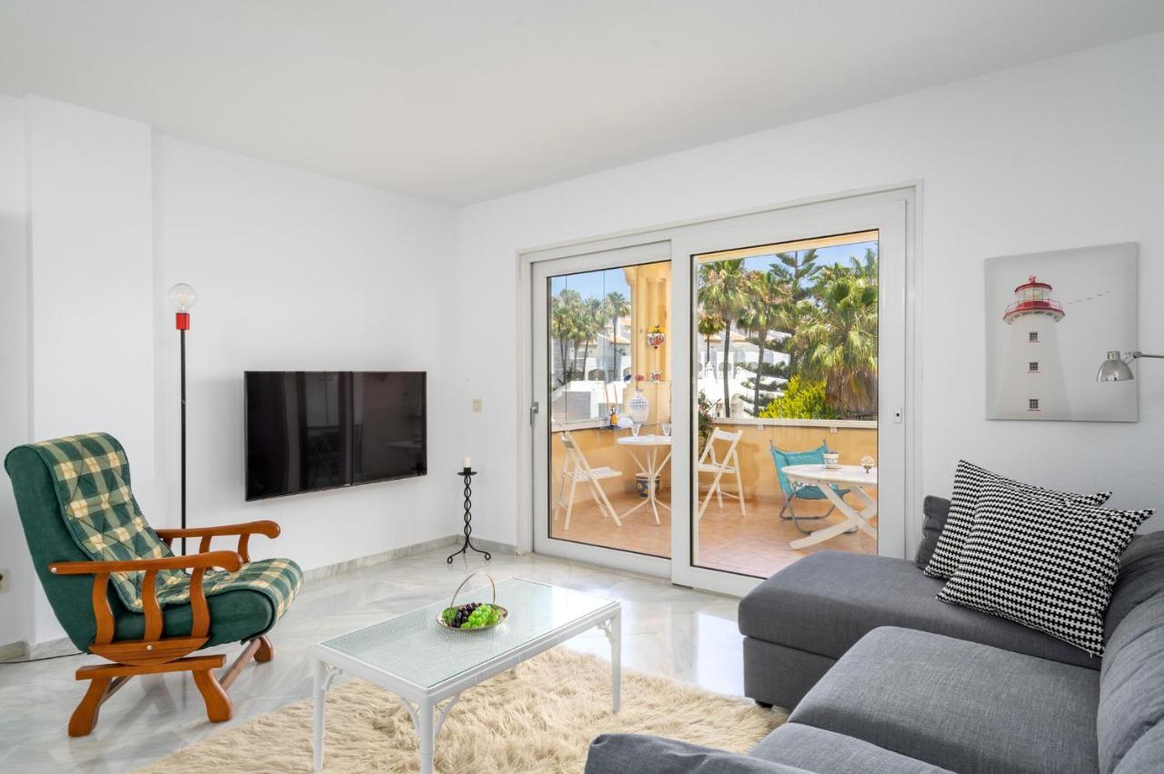 Lovely Flat In Casinomar - Torrequebrada By Costarentals - Ref 114