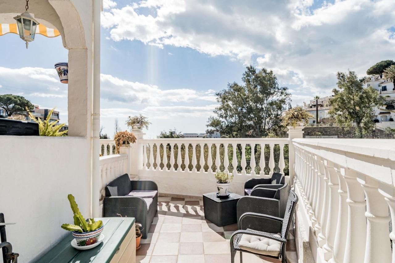 Townhouse Close To The Benalmádena