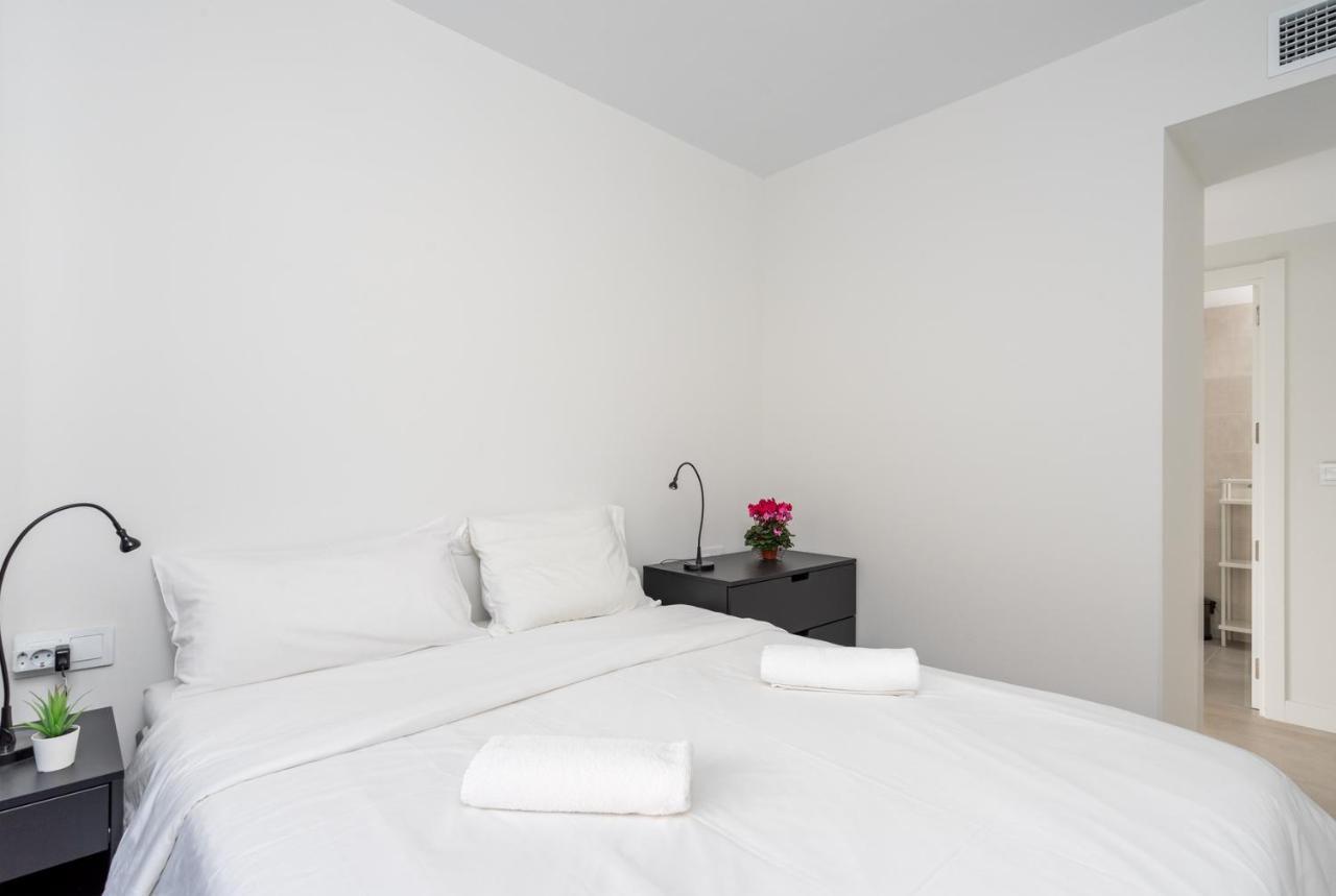 Appartement Modern With Pool In Ref 47 *