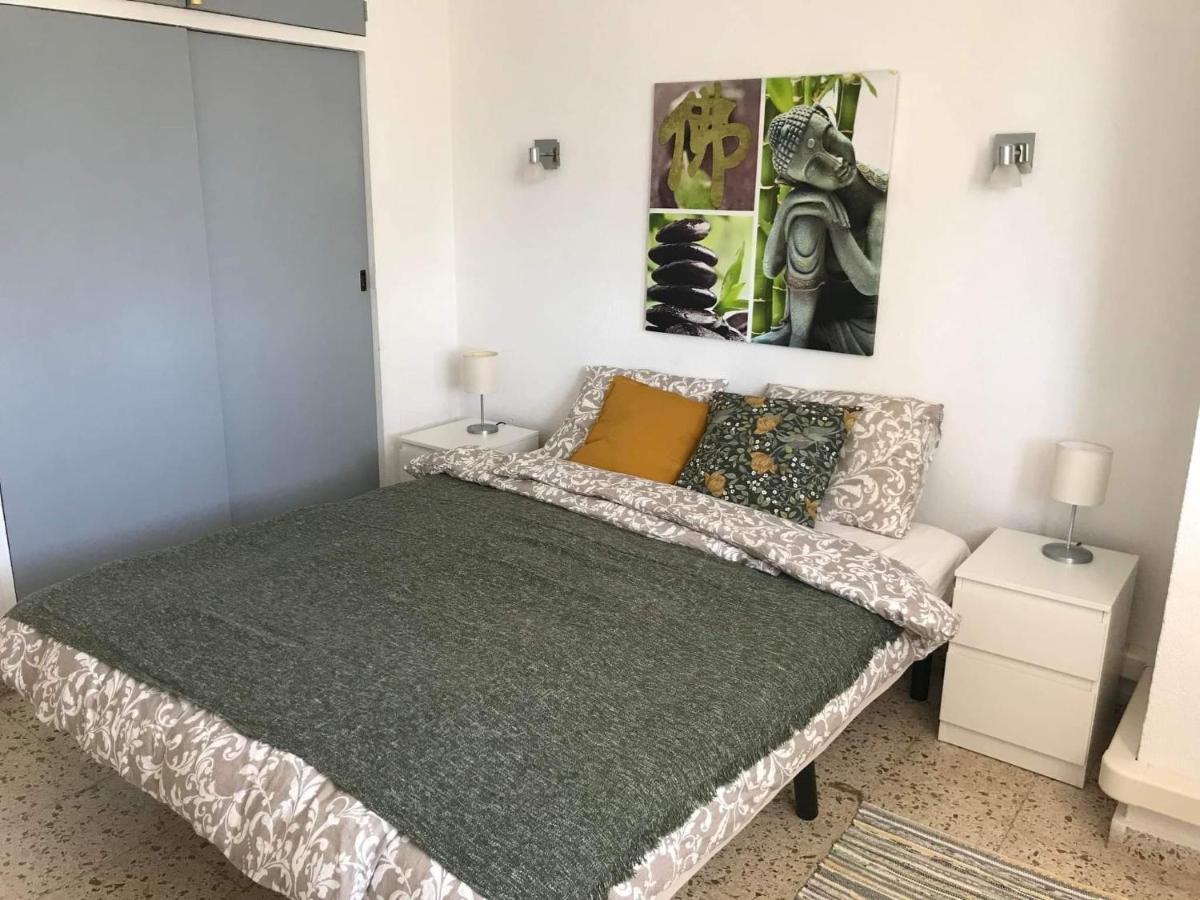 Two Bedroom With Sea Views Apartment *