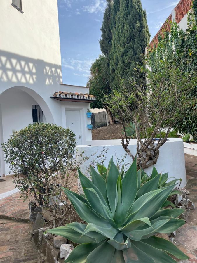 A Terrace With Sea View, 2 Bedrooms In