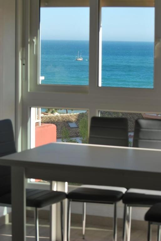 1ª Linea Playa, Edificio Diana Ii, Wifi, Puerto Marina. Apartment