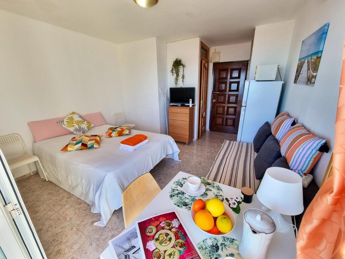 Elegant With Sea View In 30 M² Apartment Benalmádena