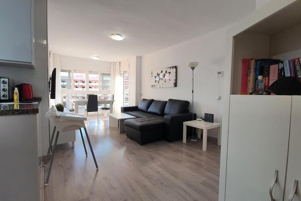 1ª Linea Playa, Edificio Diana Ii, Wifi, Puerto Marina. *