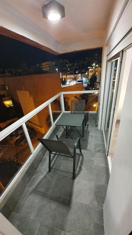 1ª Linea Playa, Edificio Diana Ii, Wifi, Puerto Marina. Benalmadena