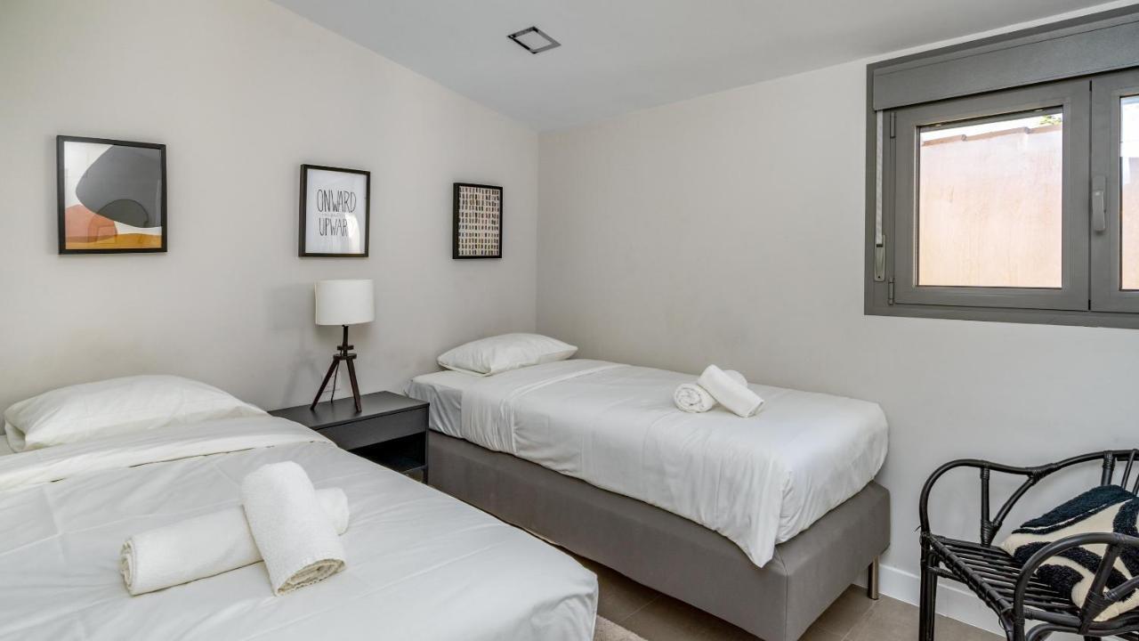 Top-floor With Pool Ref 20 Apartment *