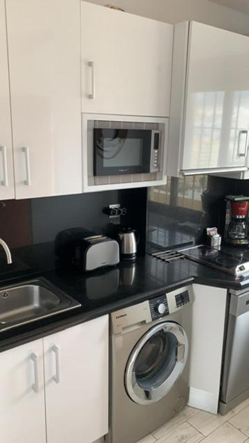 Apartment Studio Front-line Aloha Playa Benalmadena