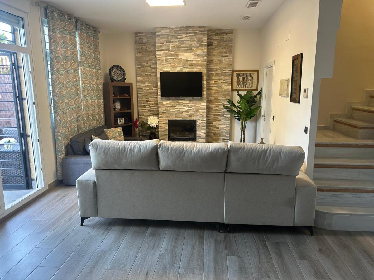 Duplex De Lujo En La Playa , Jacuzzy, Piscina, Chimenea Y Padel *