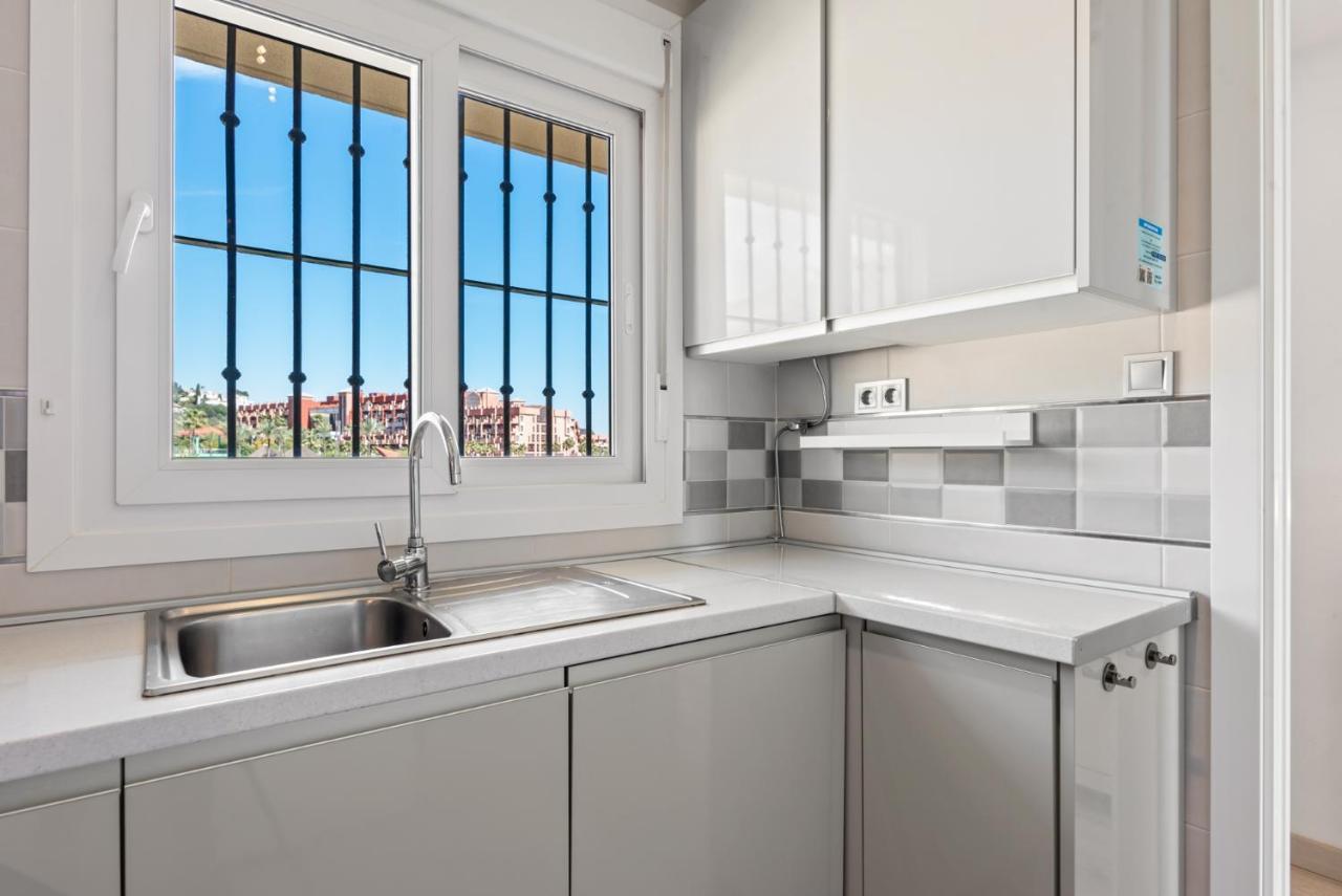 Seaview Penthouse Near The By Costarentals - Ref 193