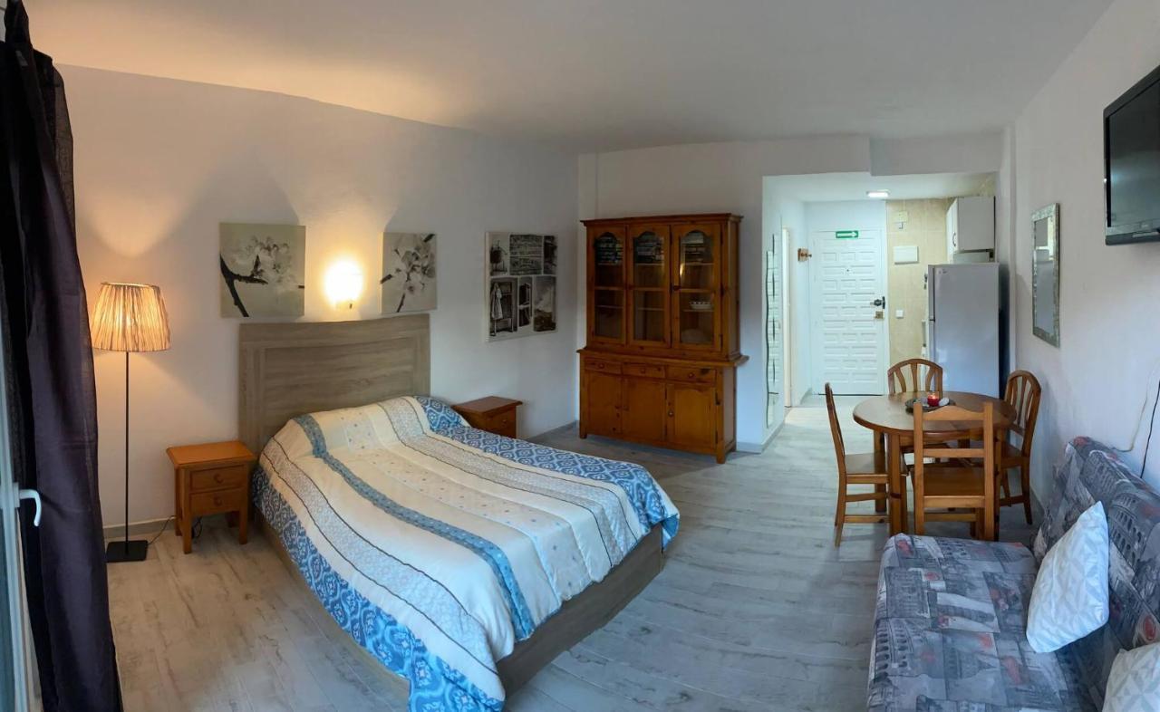 In Benal Resort, Wifi, 100m From Apartment