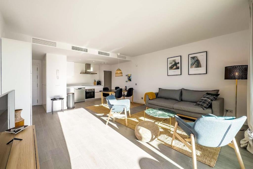 Apartment 86-modern Apartment, Benalmádena