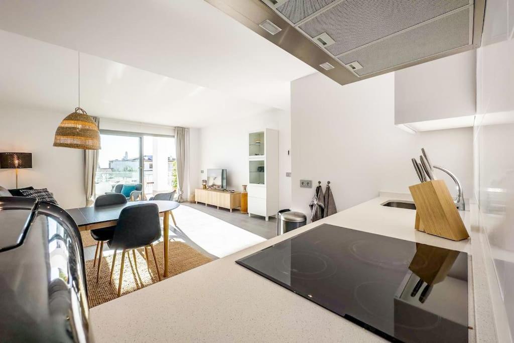86-modern Apartment, Apartment