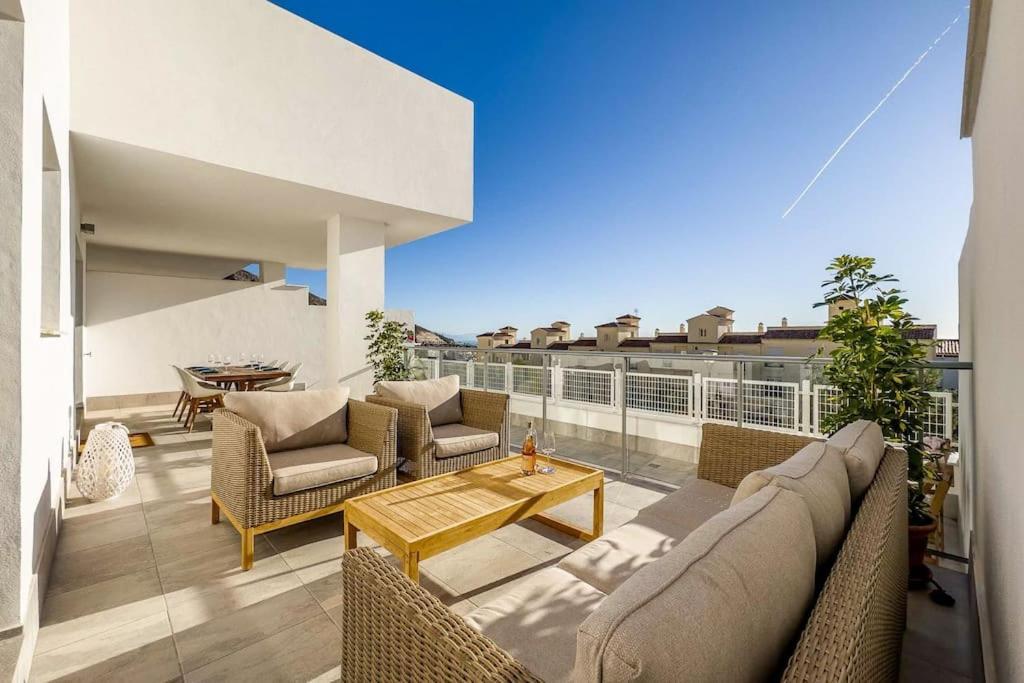 86-modern Apartment, * Benalmádena