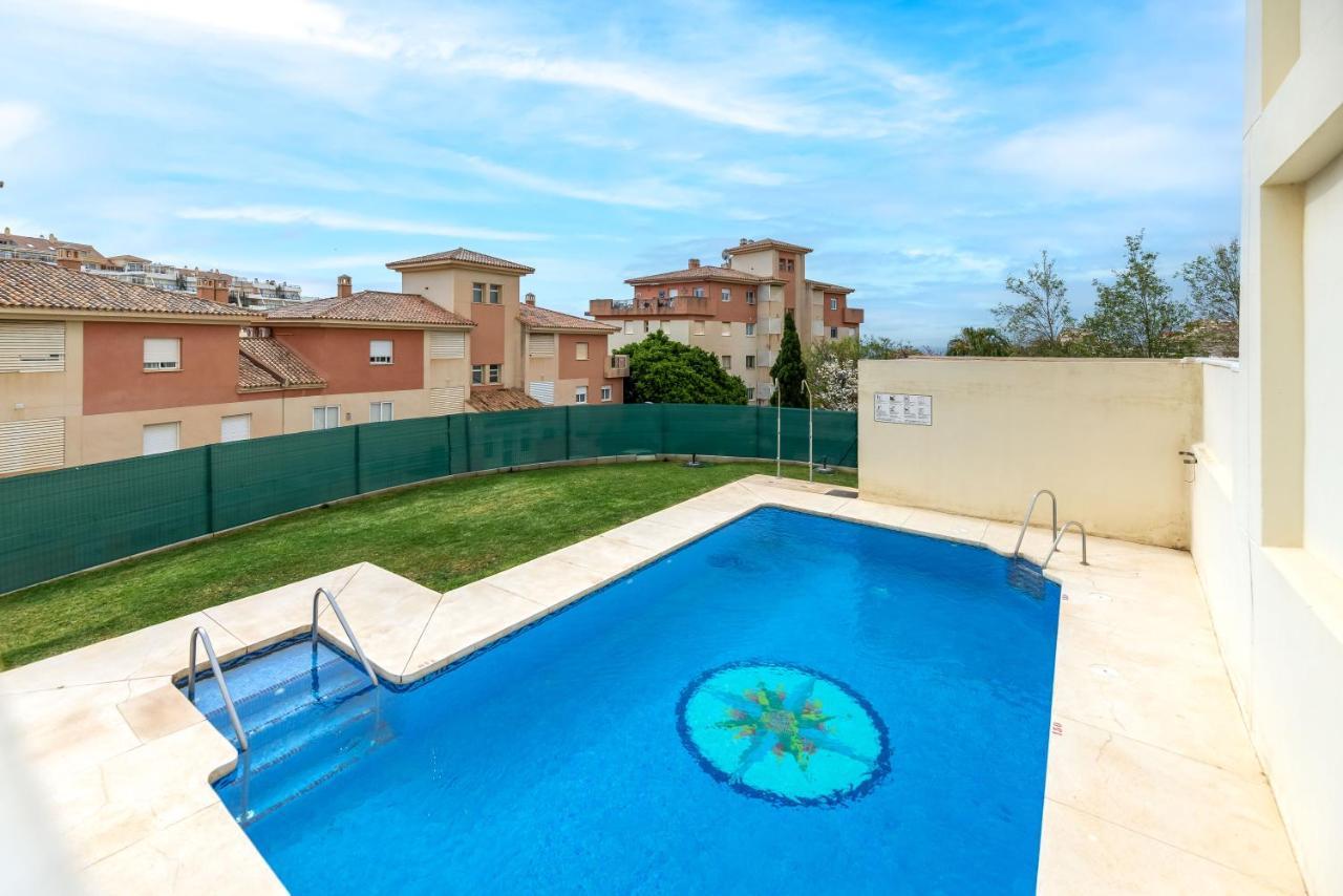 Vb Golf Beach 2bdr Apt