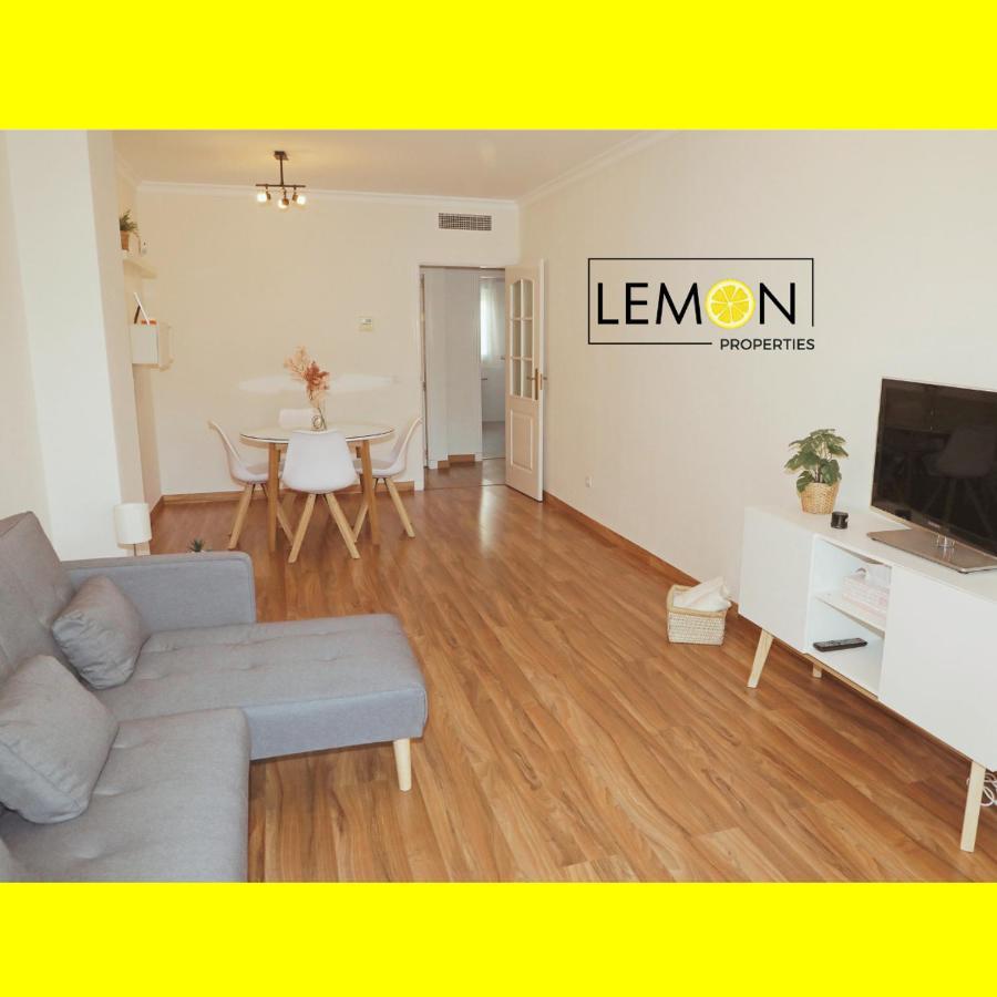 Lemon Torrequebrada Apartment