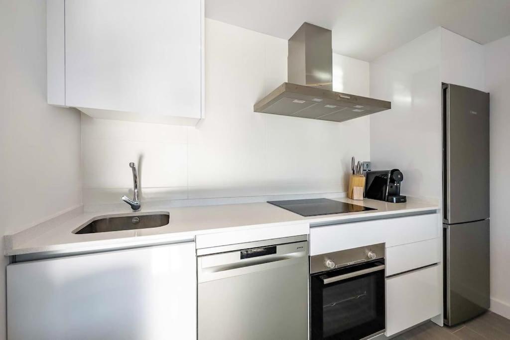 Apartment 86-modern Apartment, Benalmádena