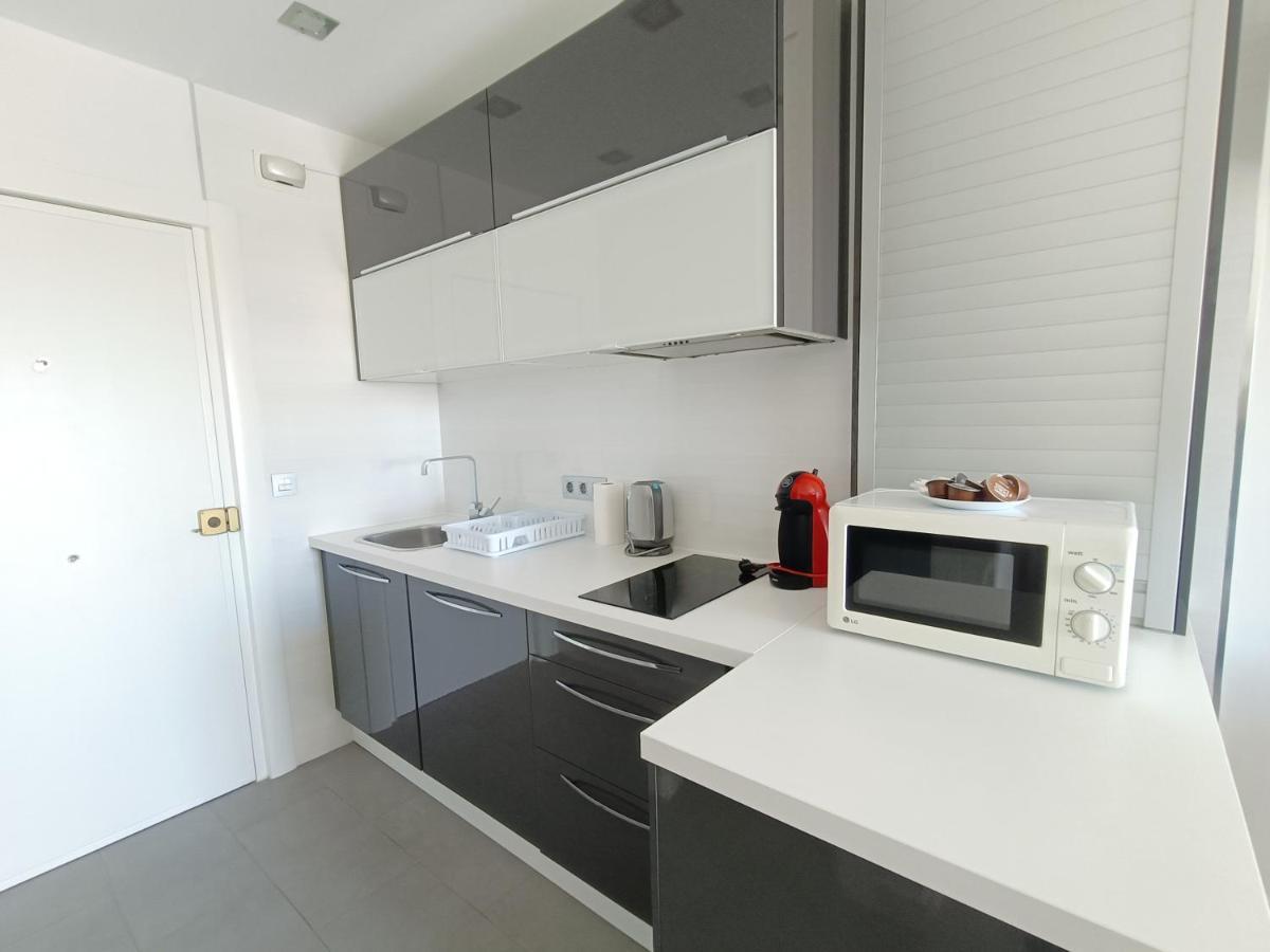 Benalbeach With Sea Views And Water Park Apartment *