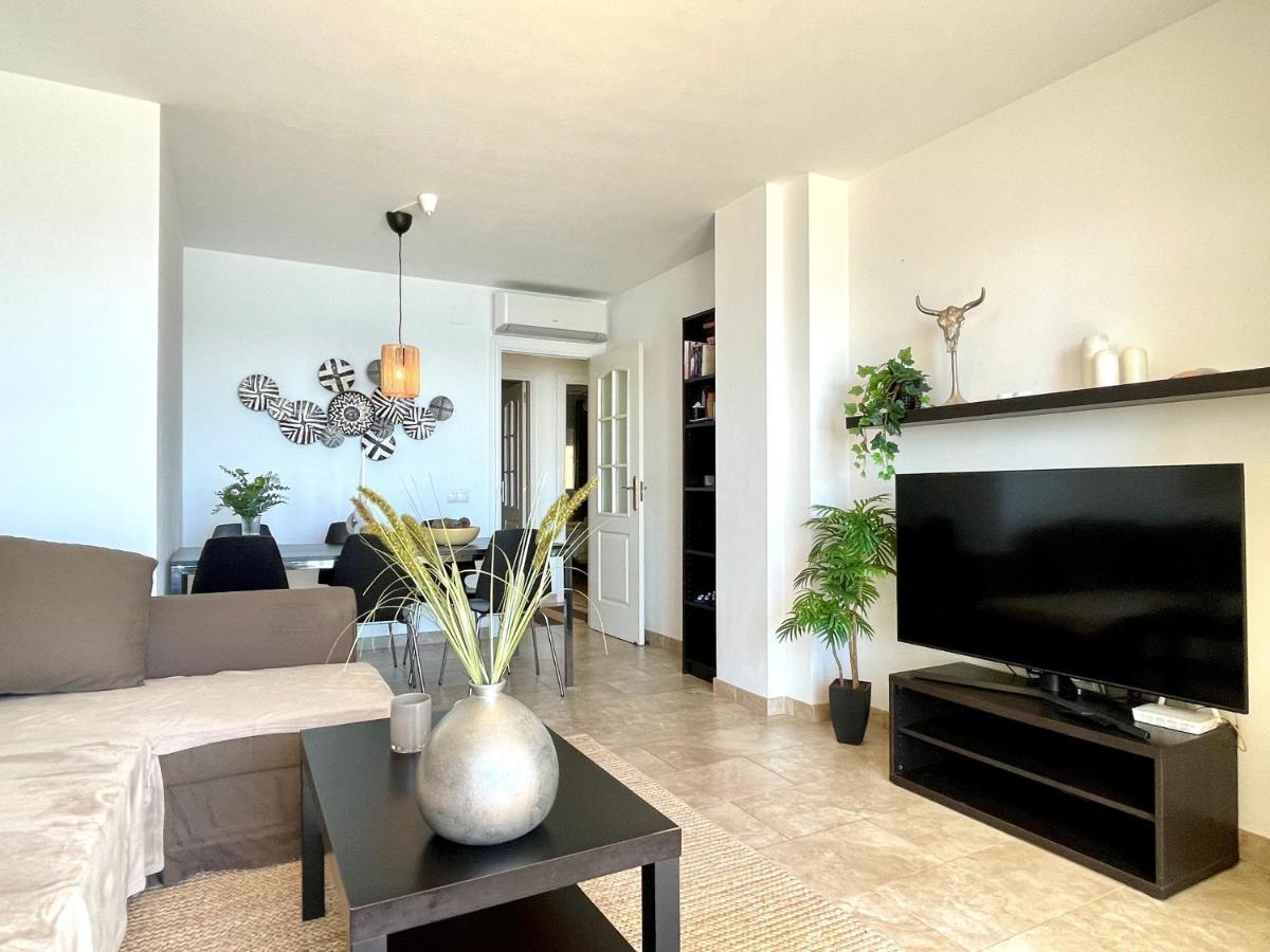 Appartement Stunning Direct Sea Views 2 Bed At Balcon De Benamadena By Solrentspain Benalmádena