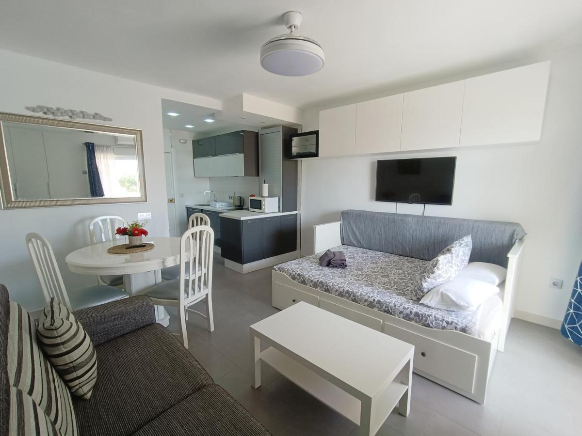 Benalbeach With Sea Views And Water Park Apartment *