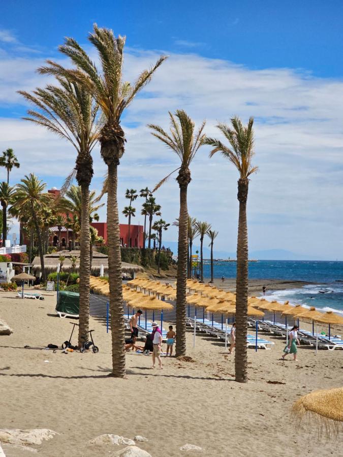 Vakantiehuis Summer House Duplex En La Playa Con Piscina Benalmádena