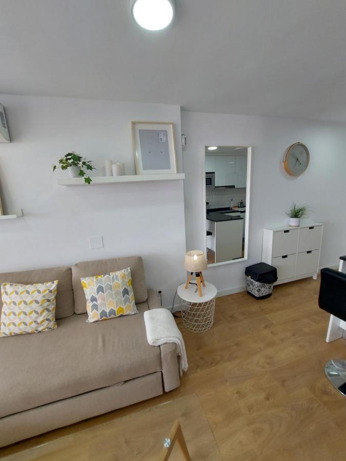 Apartment Beautiful Sea Views Cozy 350 M From Benalmadena