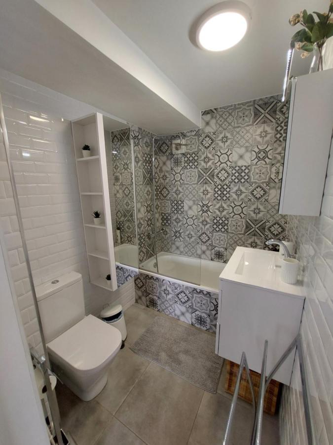 Beautiful Sea Views Cozy 350 M From